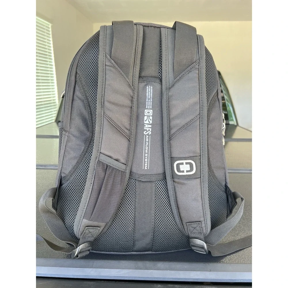 NWT OGIO Mercur 411065 Laptop Backpack Black Embroidered Next 17